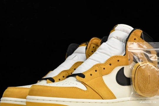 Yellow 555088-109 555088-109 Ochre Jordan  1 High Retro  0124